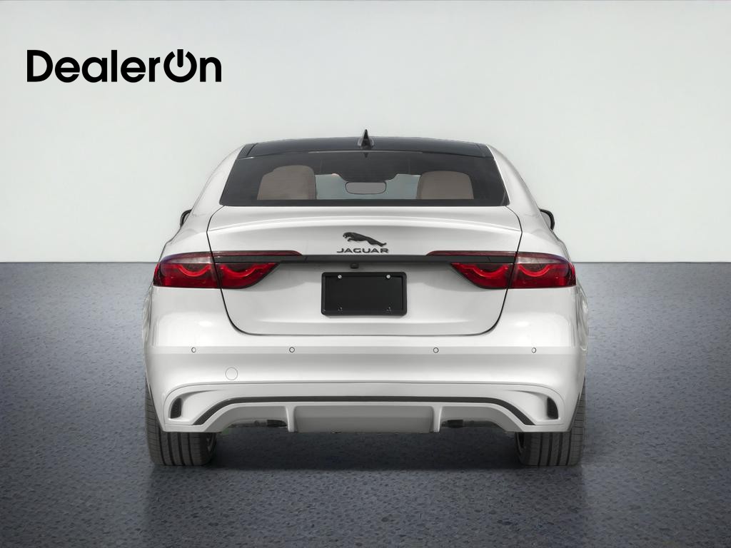 2024 Jaguar XF R-Dynamic SE