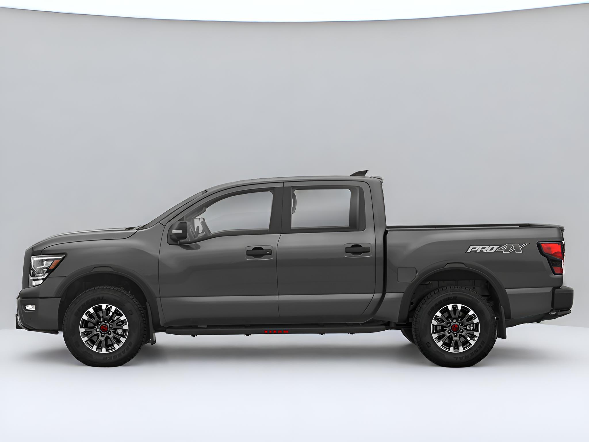 2024 Nissan Titan Crew Cab PRO-4X 4x4