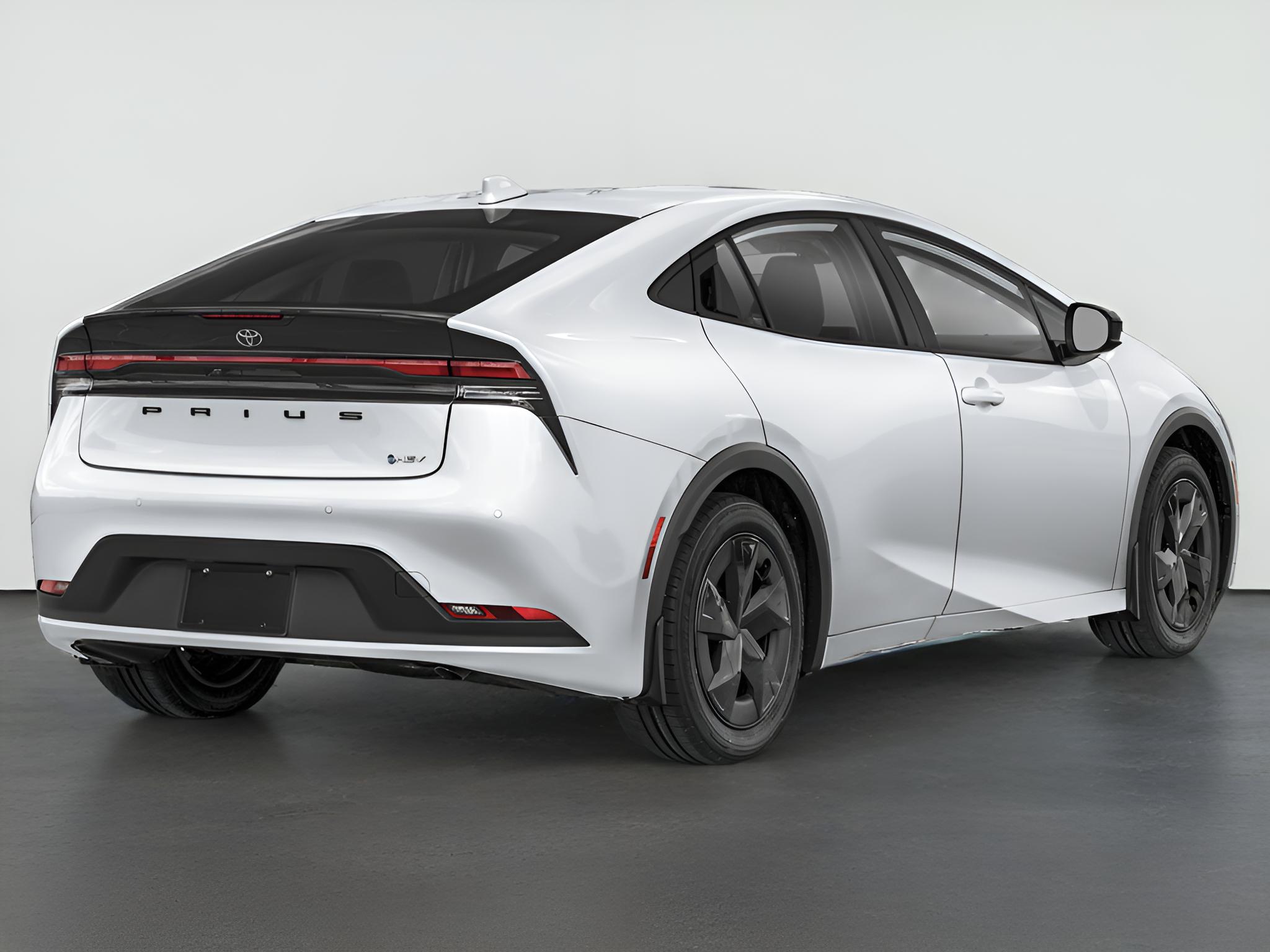 2024 Toyota Prius LE