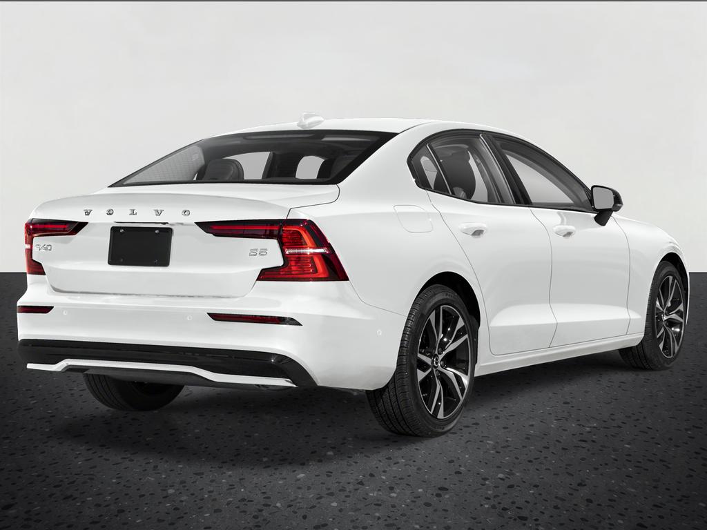 2024 Volvo S60 B5 Plus Dark Theme