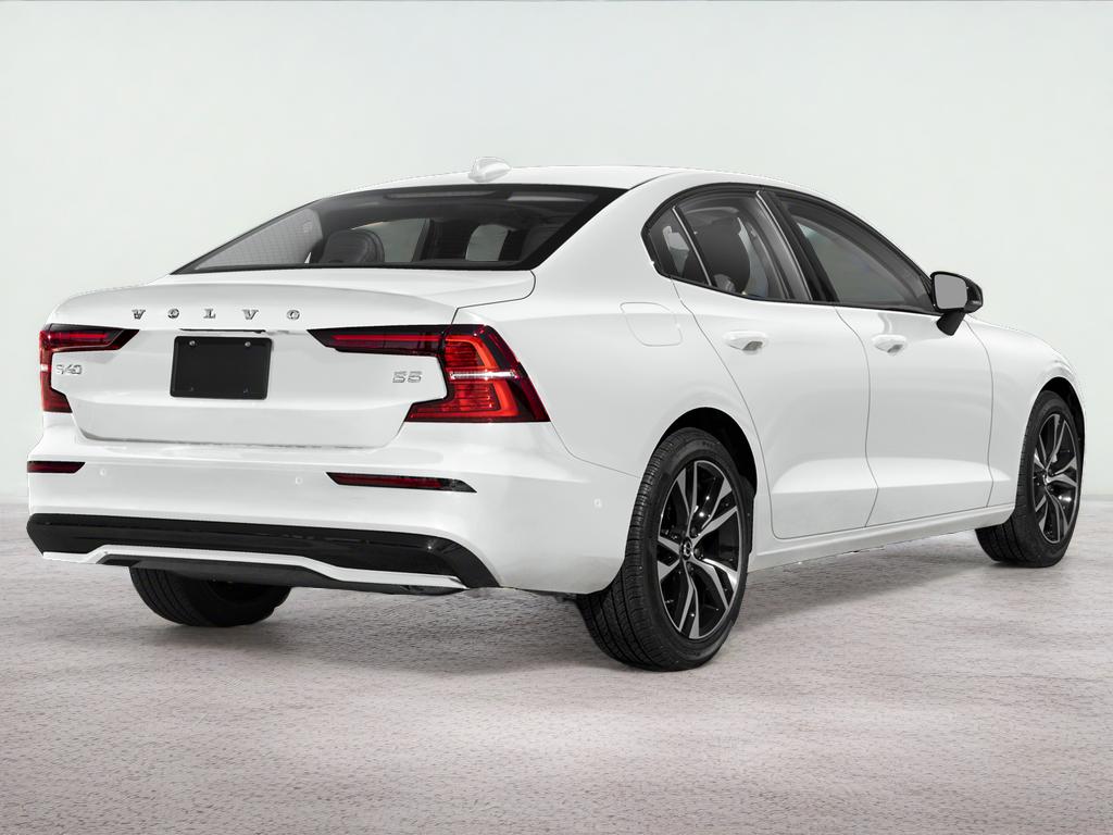 2024 Volvo S60 Core Dark Theme