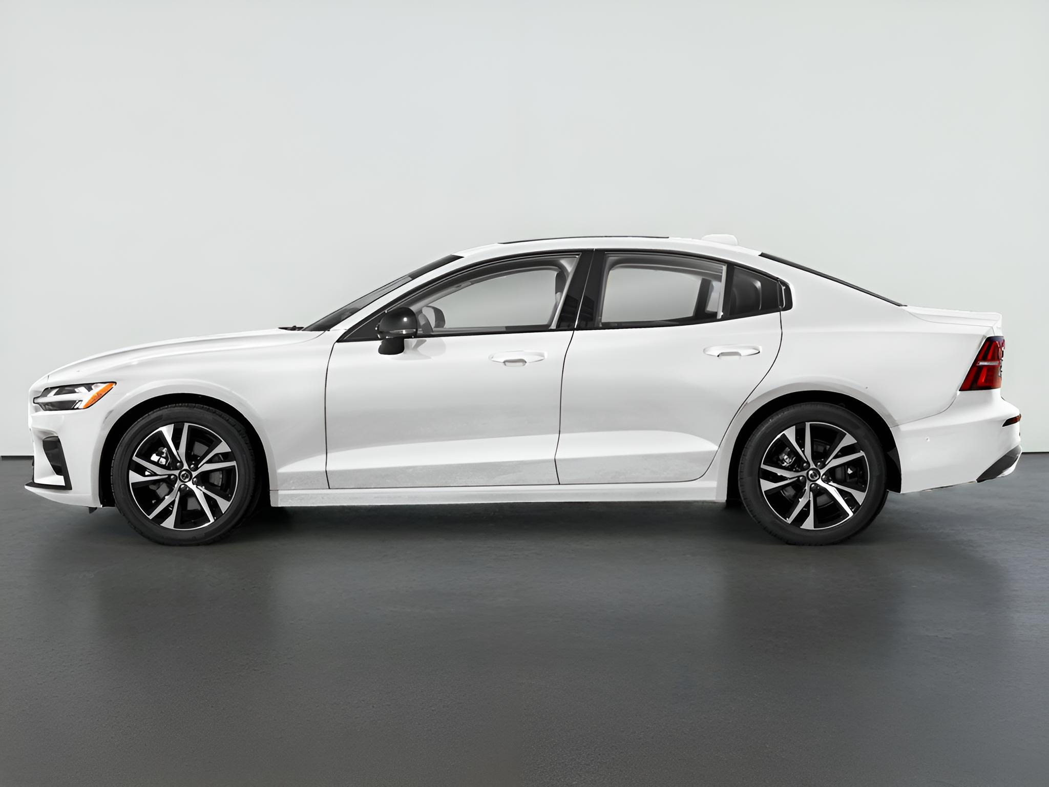 2024 Volvo S60 Ultimate Dark Theme
