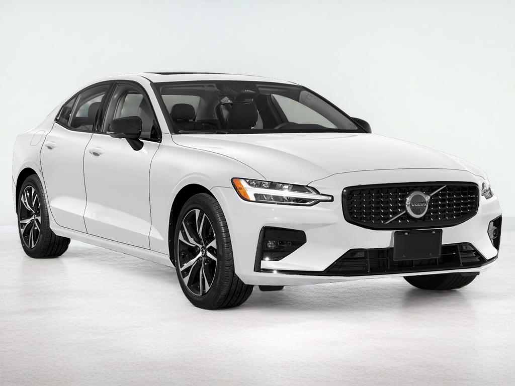 2024 Volvo S60 Core Dark Theme