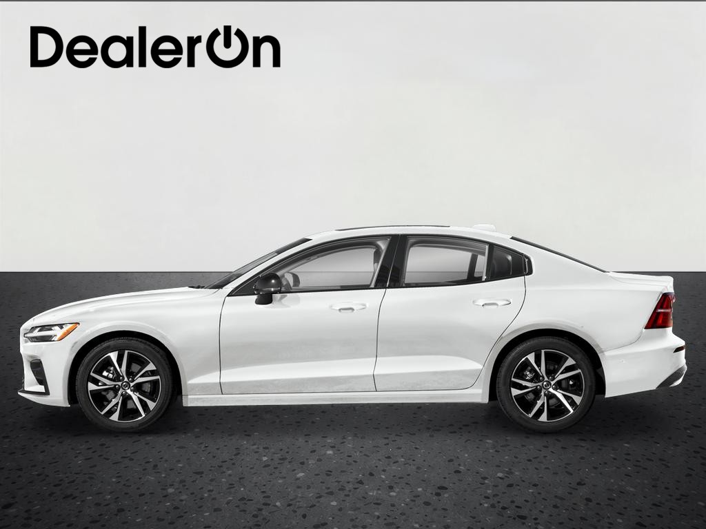 2024 Volvo S60 Core Dark Theme