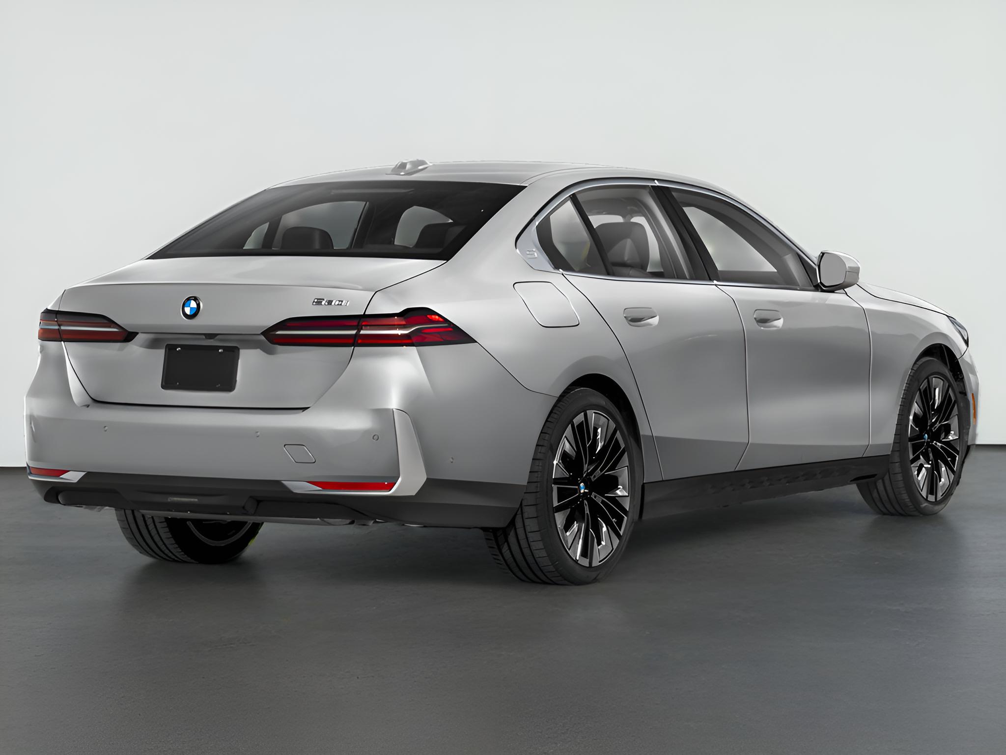 2025 BMW 5 Series 530i