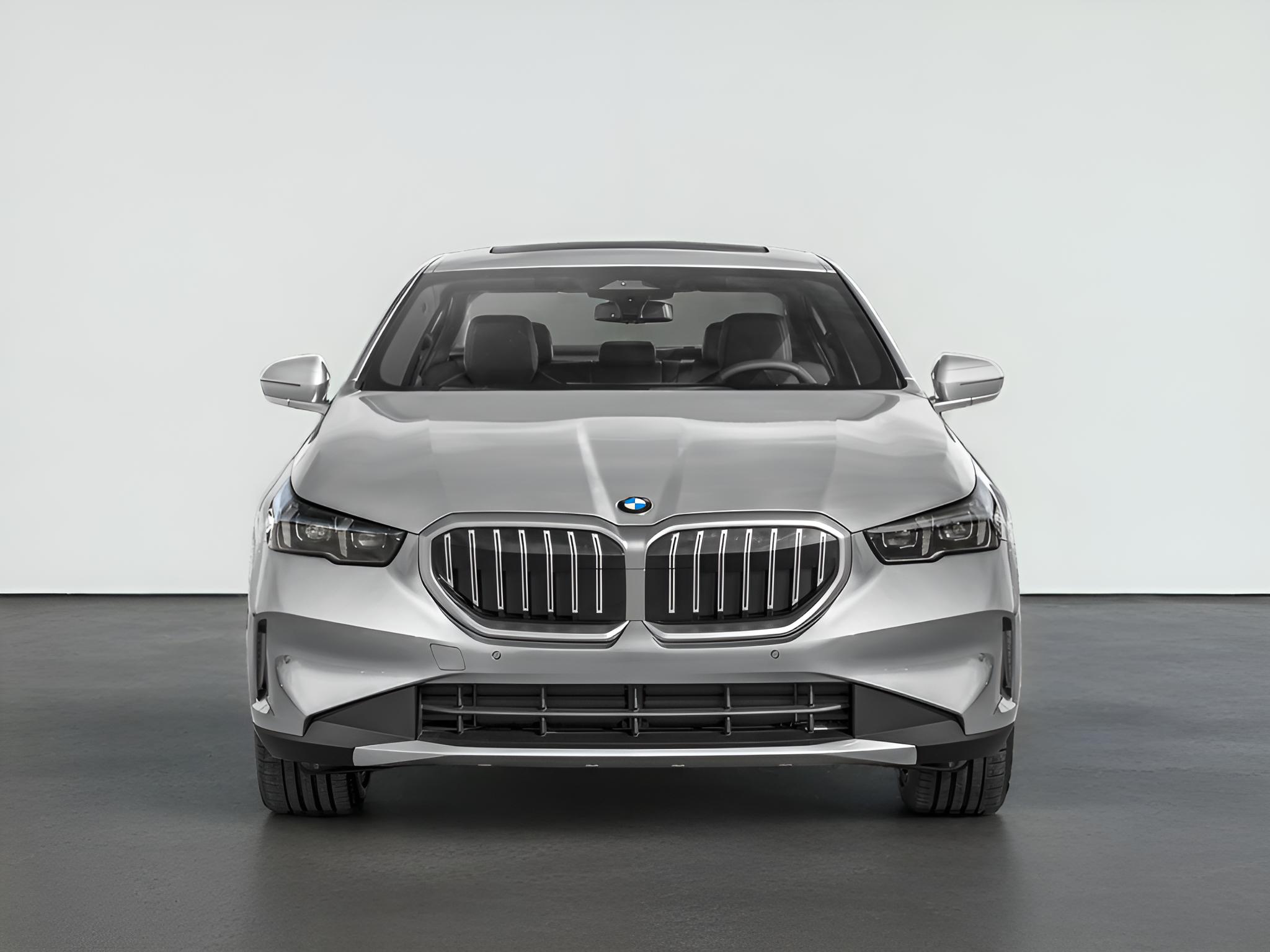 2025 BMW 5 Series 530i