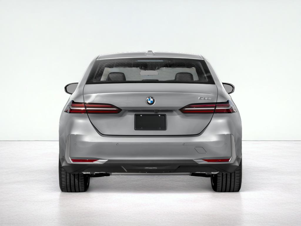 2025 BMW 5 Series 530i
