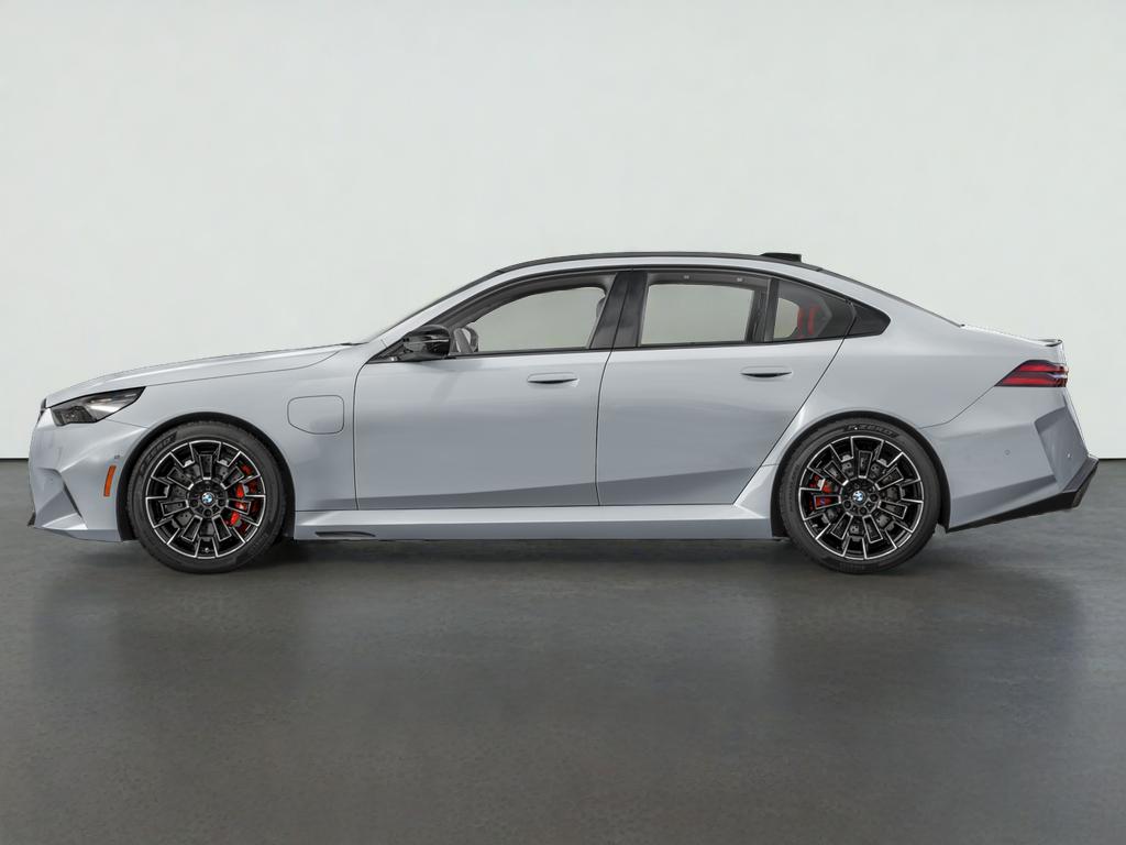 2025 BMW M5 Base
