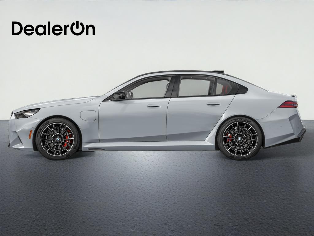 2025 BMW M5 Base