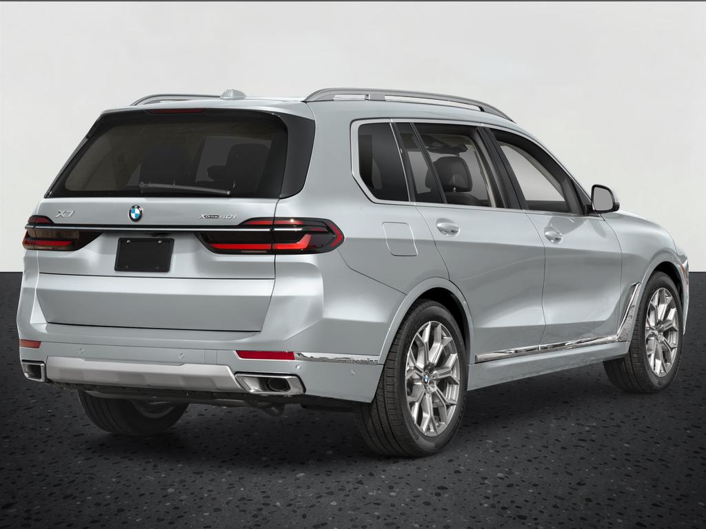 2025 BMW X7 M60i