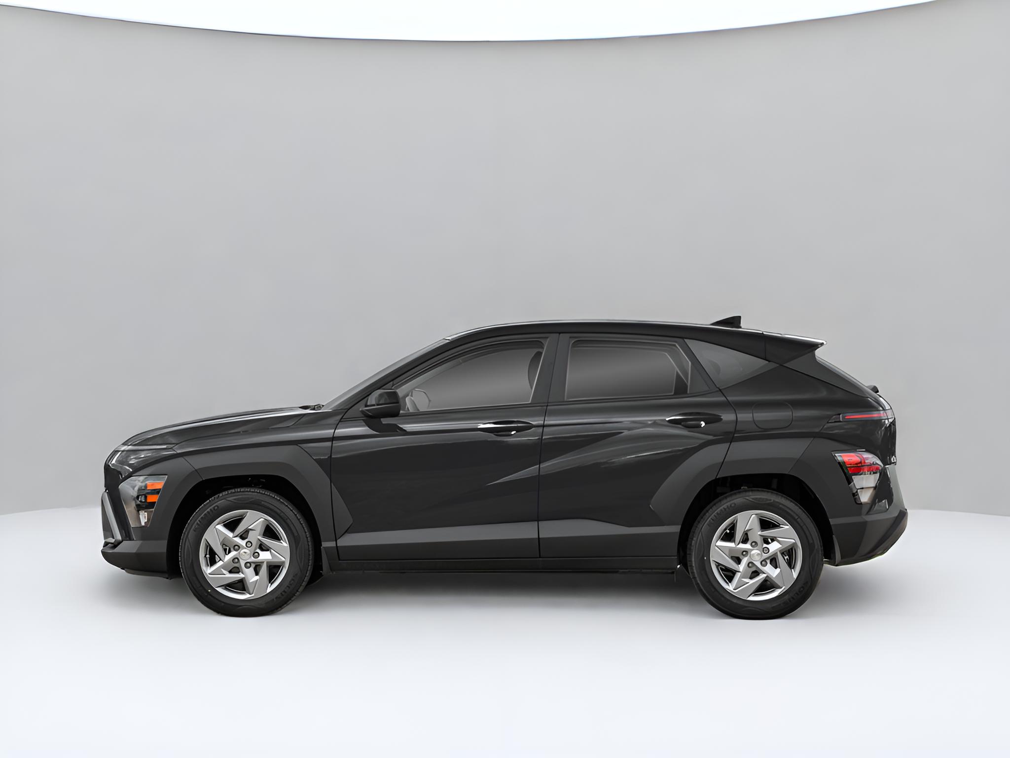 2025 Hyundai Kona SE