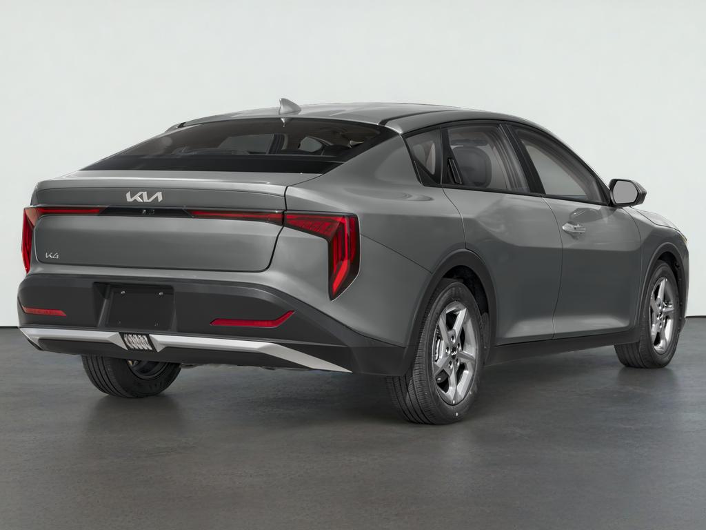 2025 Kia K4 LXS FWD