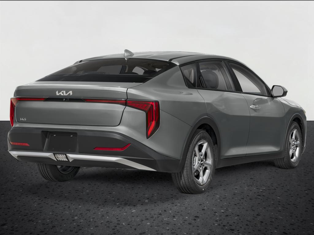 2025 Kia K4 LXS FWD