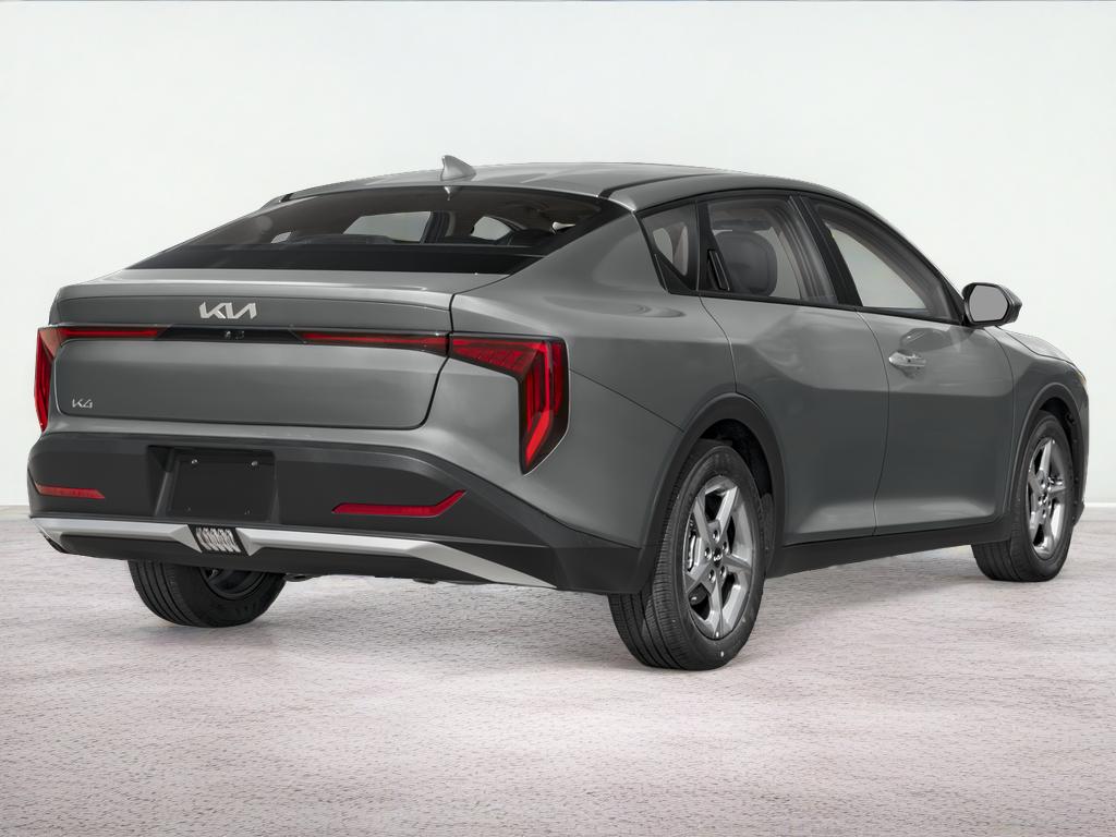 2025 Kia K4 LXS FWD