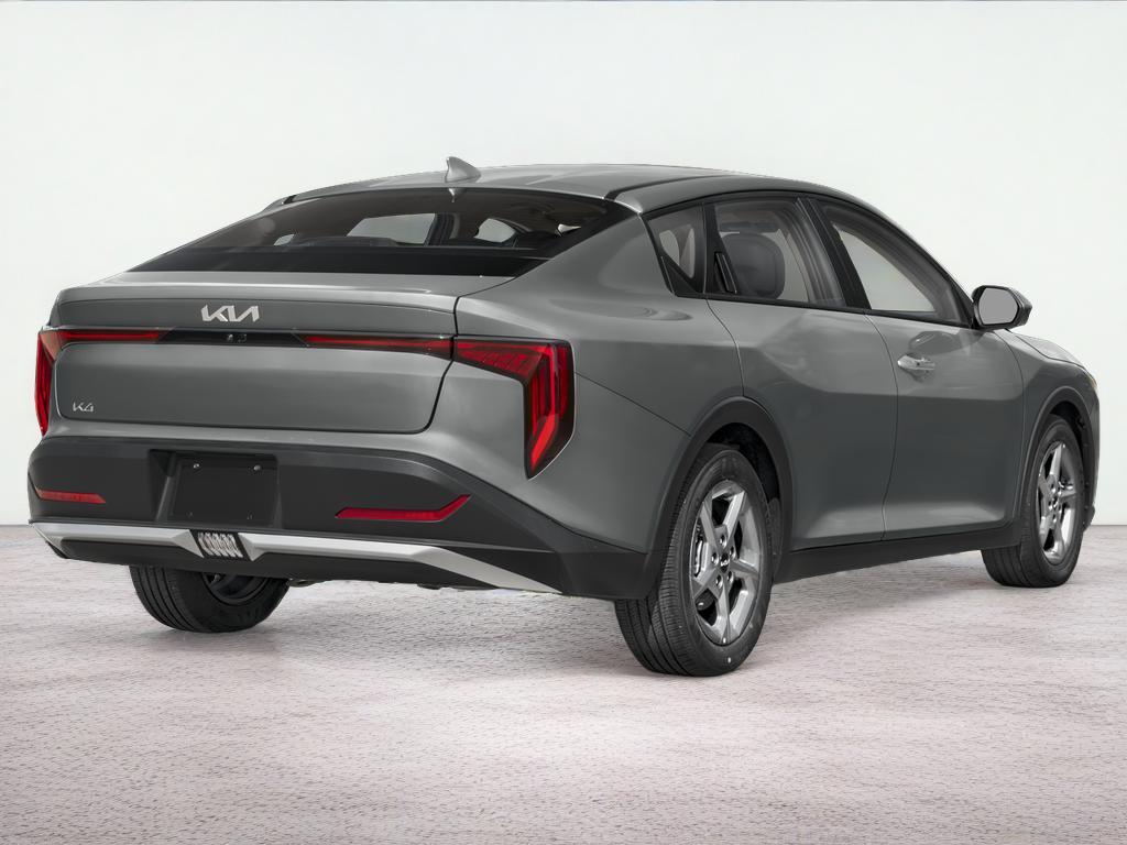 2025 Kia K4 LXS FWD