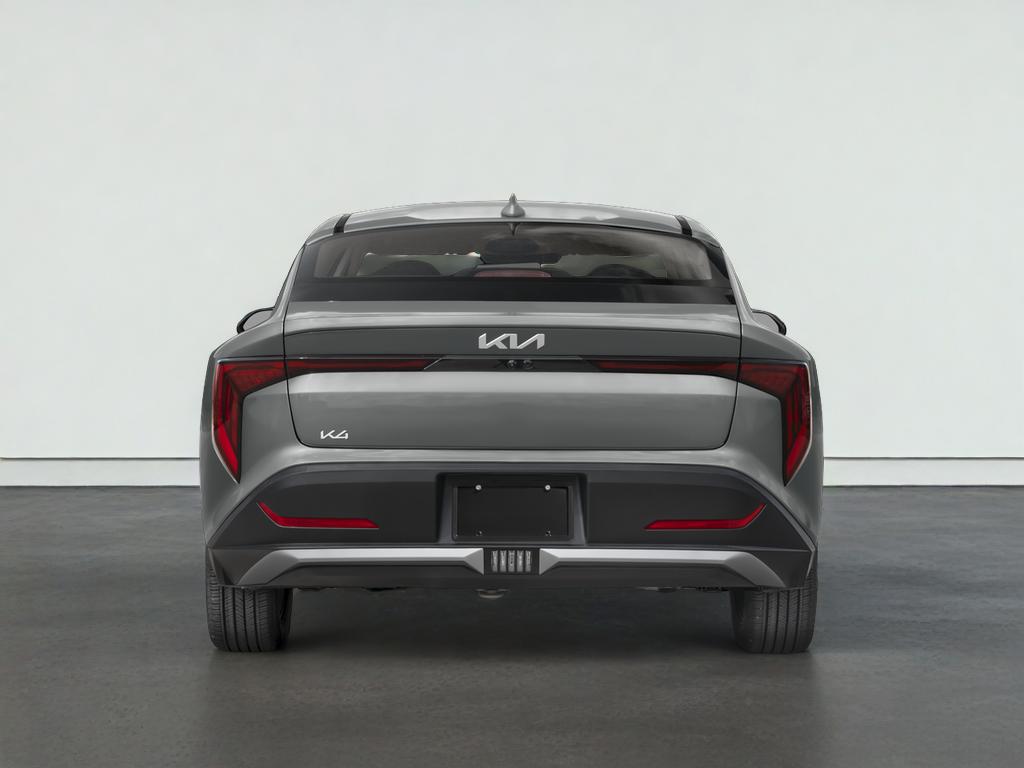 2025 Kia K4 LXS FWD