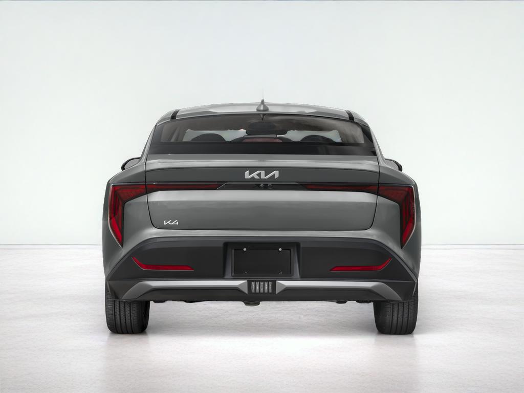 2025 Kia K4 LXS FWD