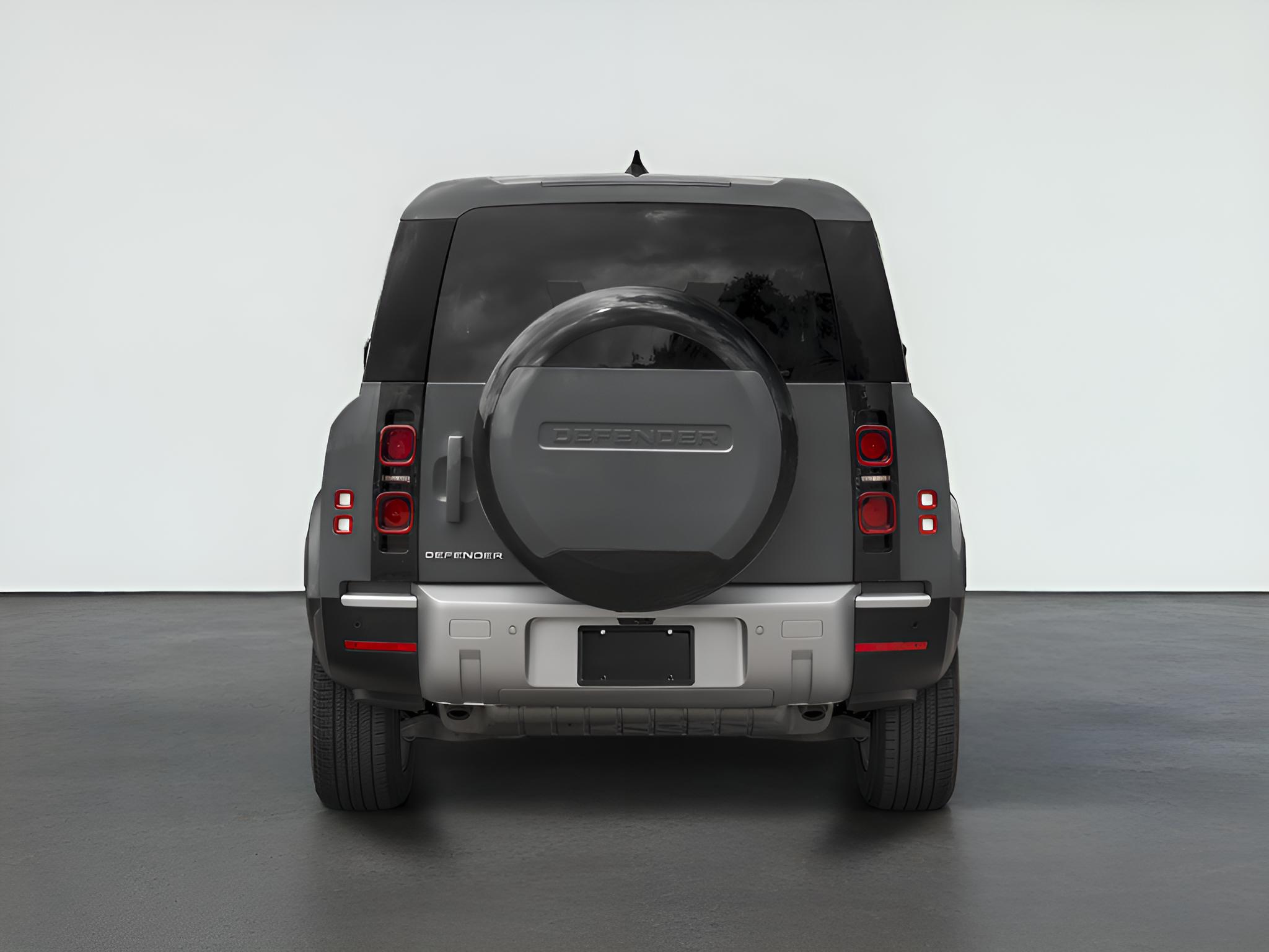 2025 Land Rover Defender V8