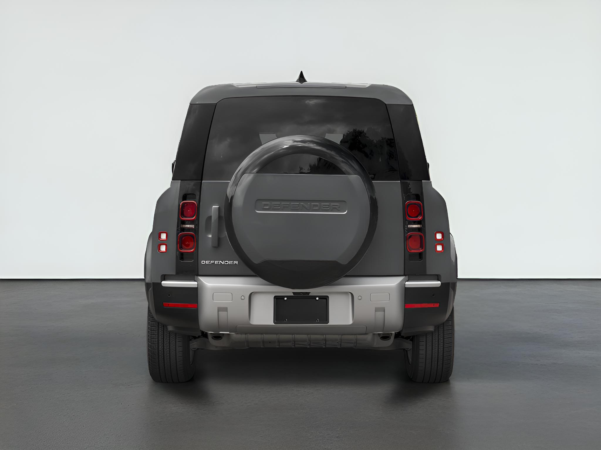 2025 Land Rover Defender V8