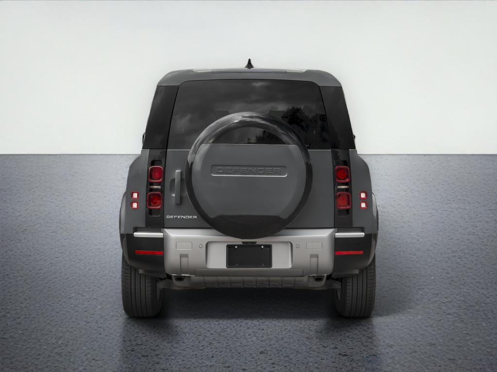 2025 Land Rover Defender V8