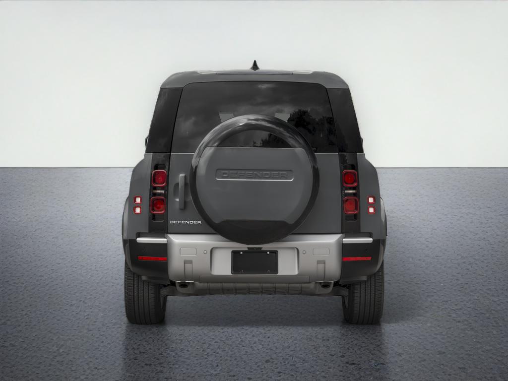 2025 Land Rover Defender V8