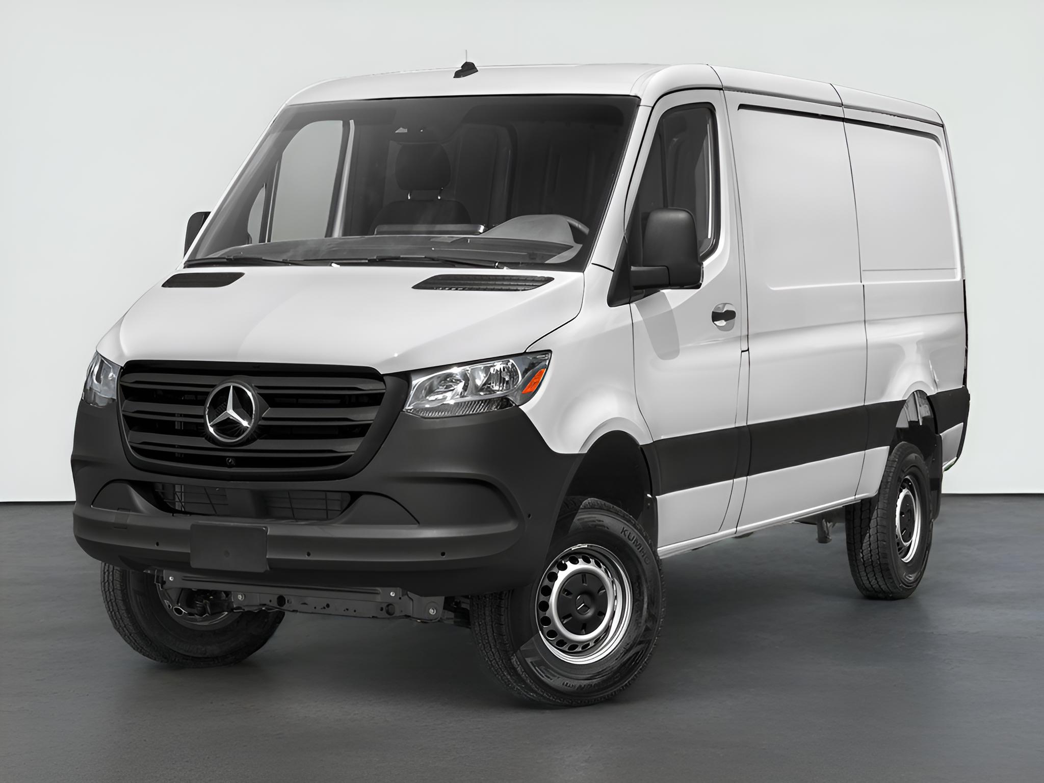 2025 Mercedes-Benz Sprinter Cargo Van Cargo 144 WB