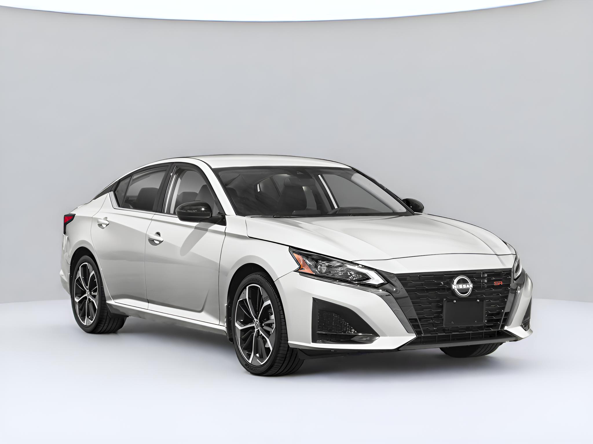 2025 Nissan Altima SR AWD
