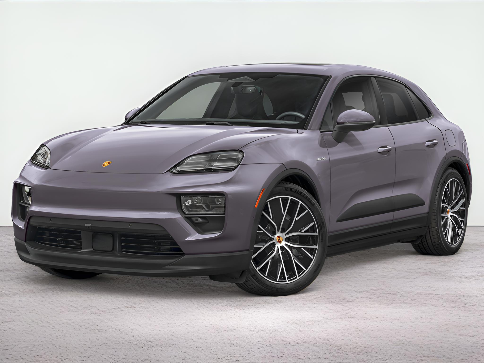 2025 Porsche Macan Base
