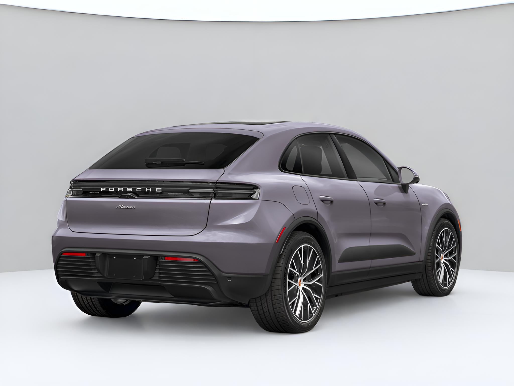 2025 Porsche Macan Base