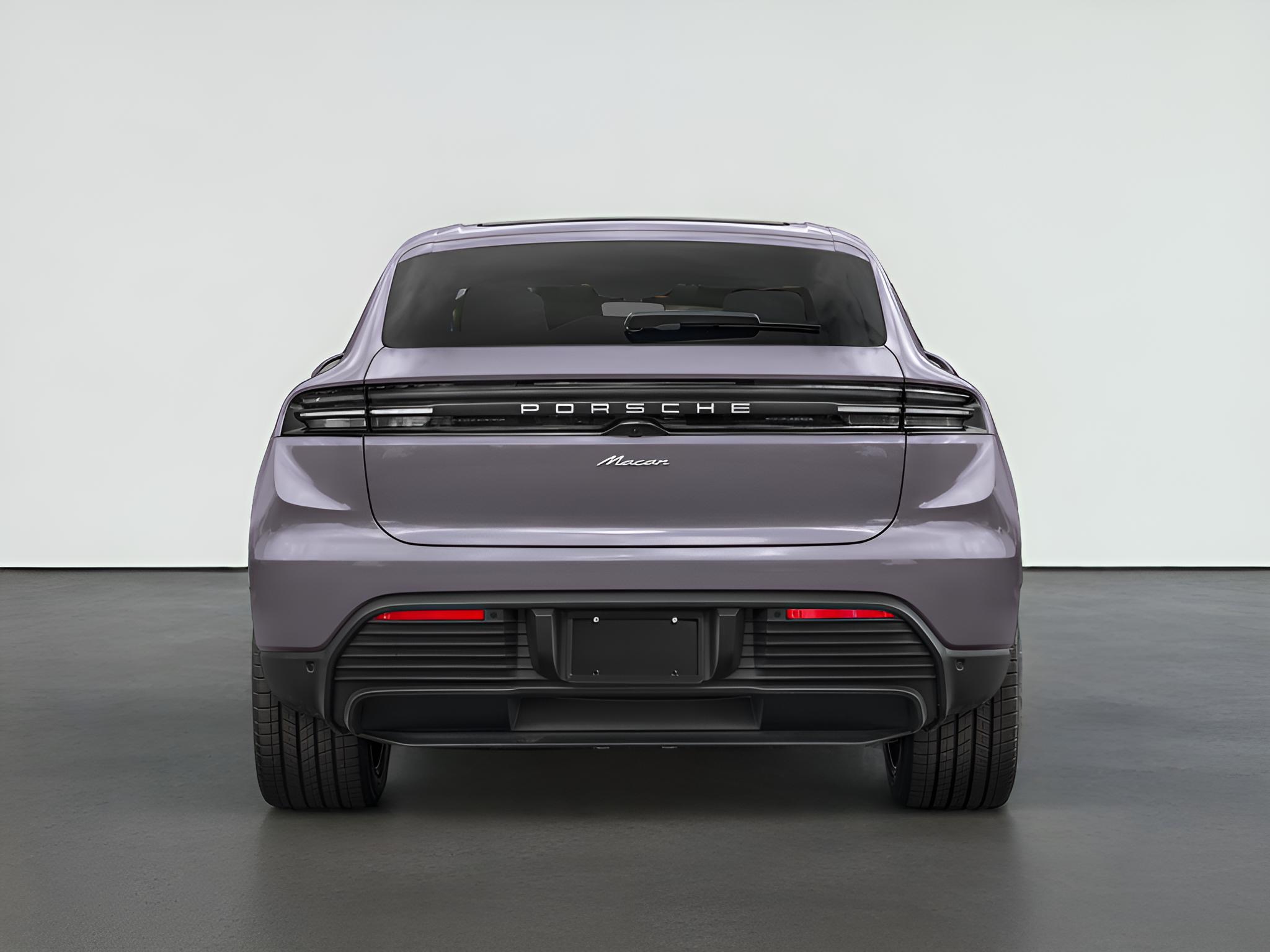 2025 Porsche Macan Base