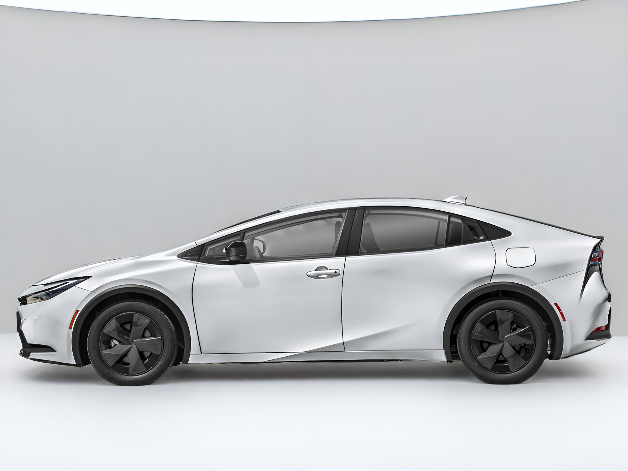 2025 Toyota Prius Plug-In Hybrid SE