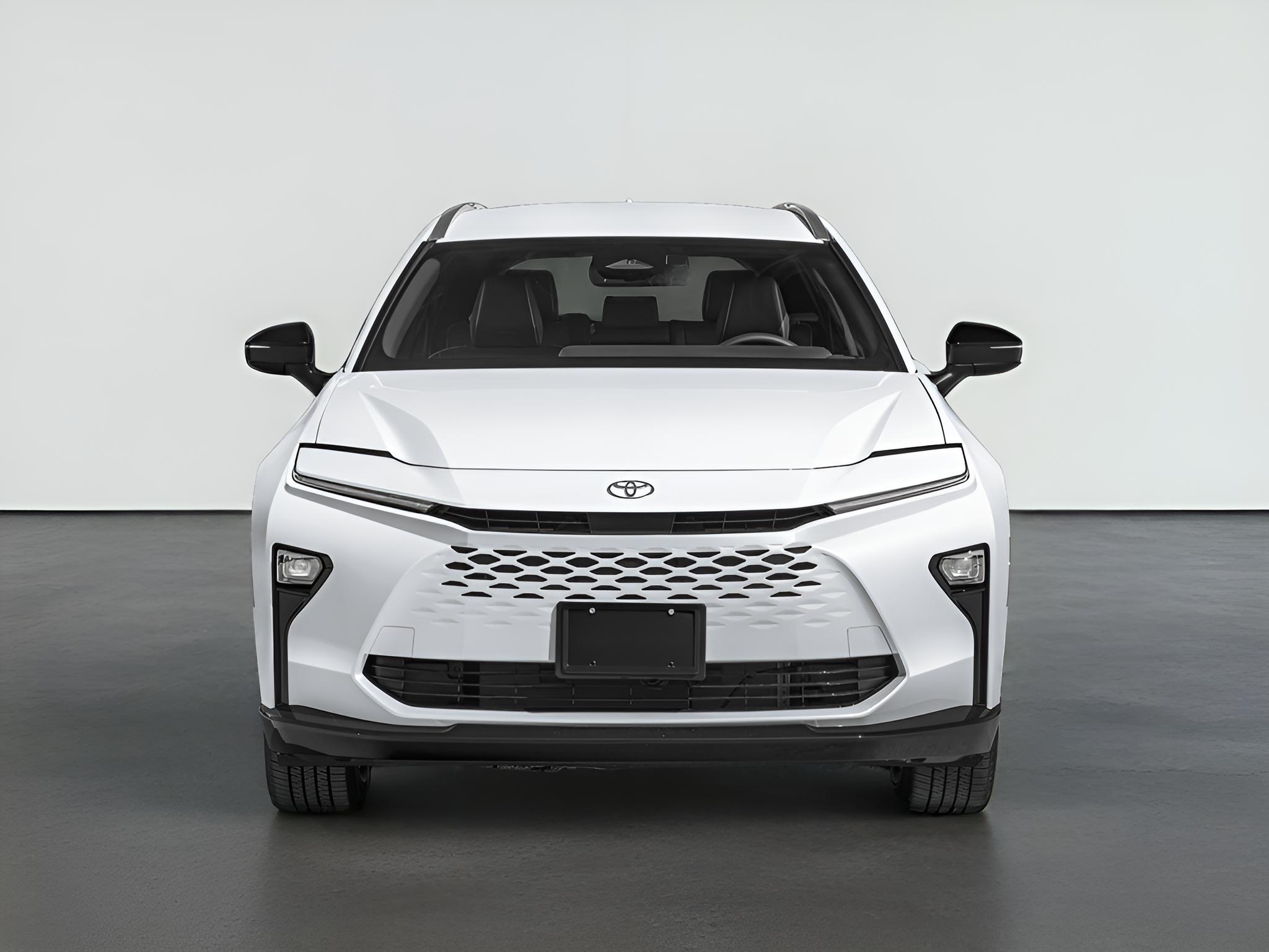 2025 Toyota Crown Signia Base