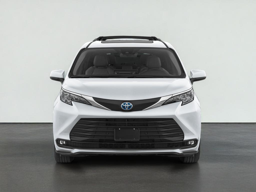 2025 Toyota Sienna XLE 8 Passenger