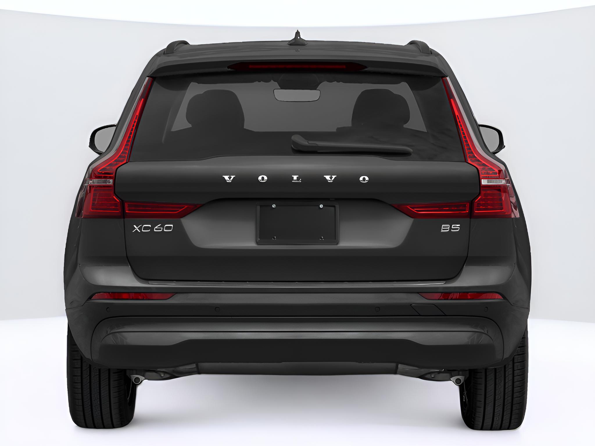 2024 Volvo XC60 B5 Plus Dark Theme
