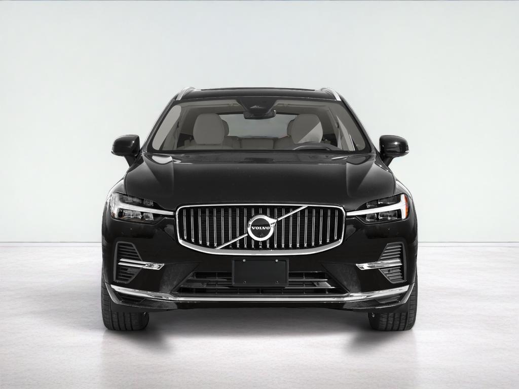 2025 Volvo XC60 Plug-In Hybrid T8 Plus
