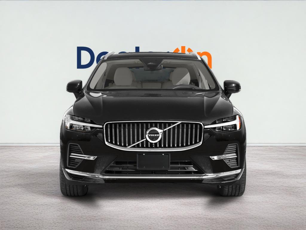 2025 Volvo XC60 Plug-In Hybrid T8 Plus
