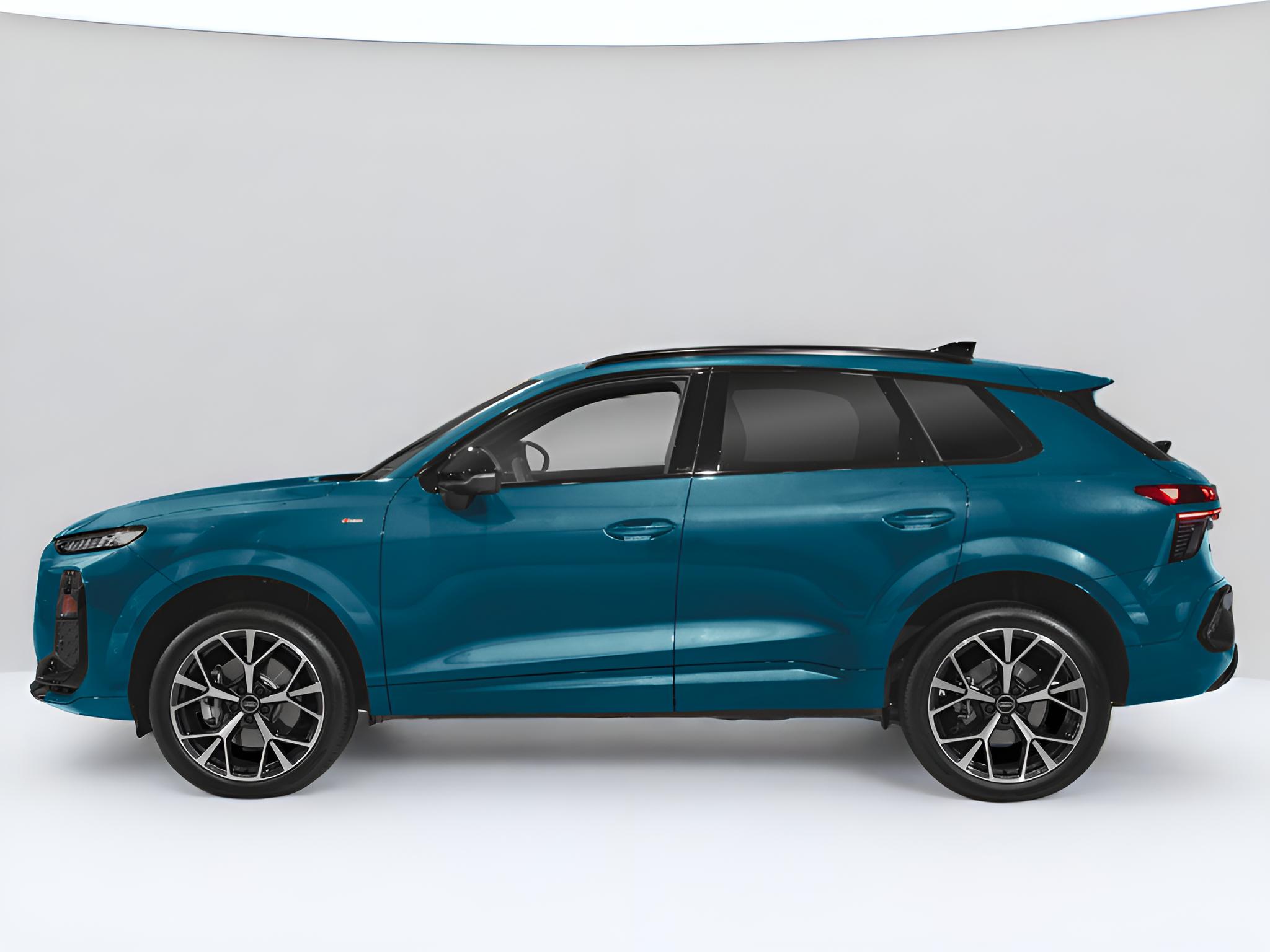 2026 Audi Q3 S line