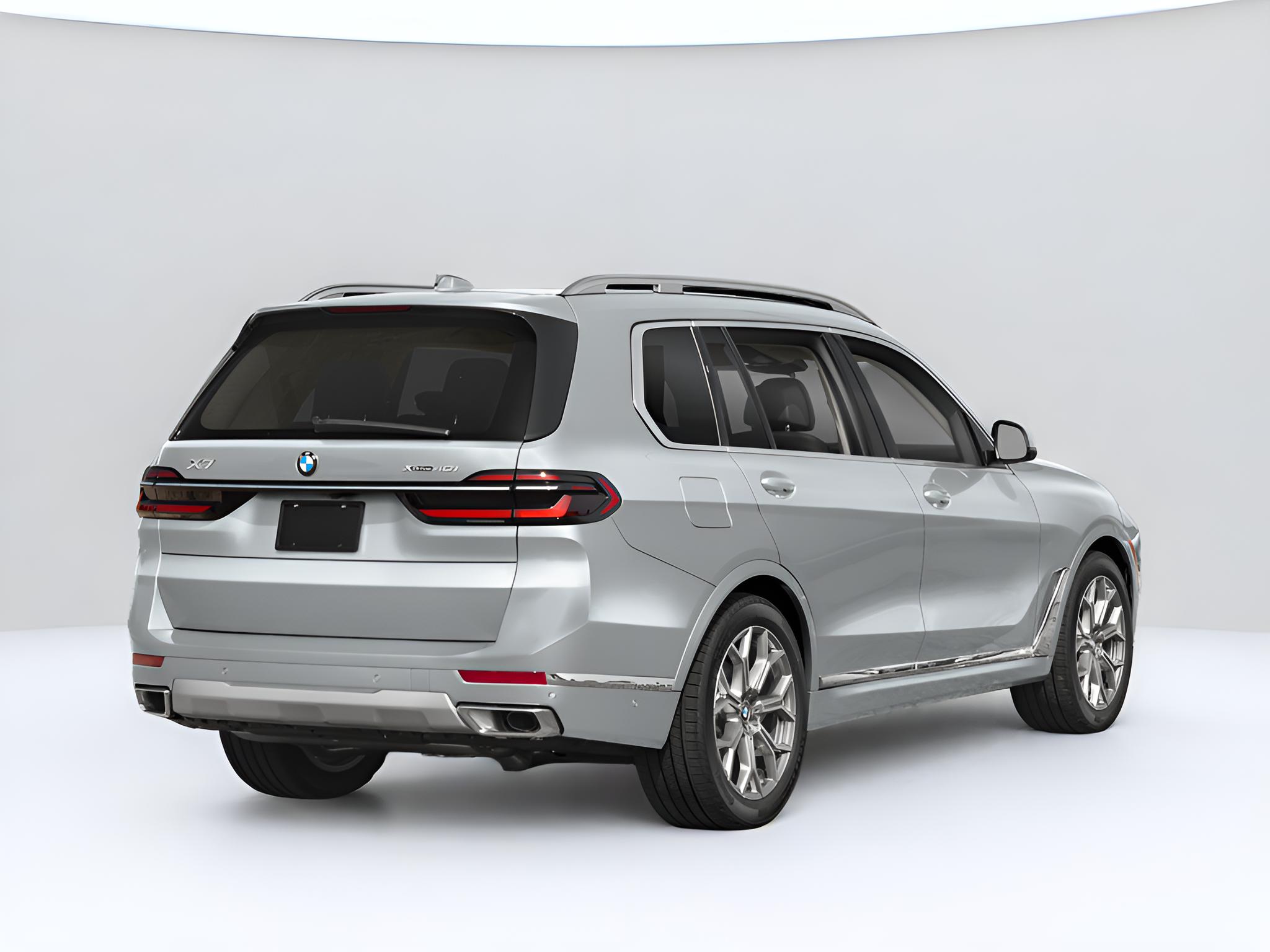 2025 BMW X7 M60i