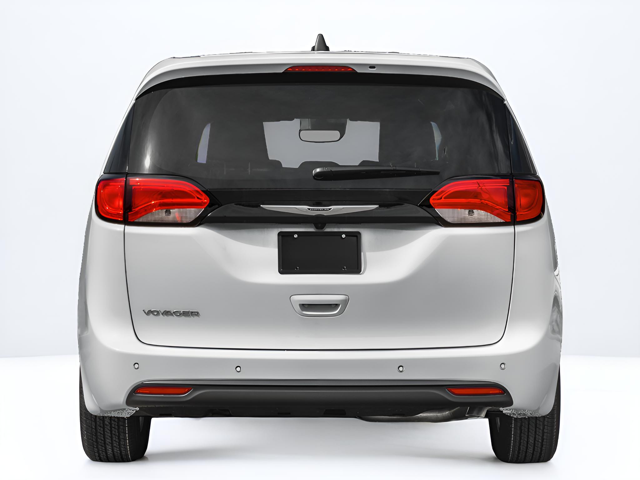 2026 Chrysler Voyager LX