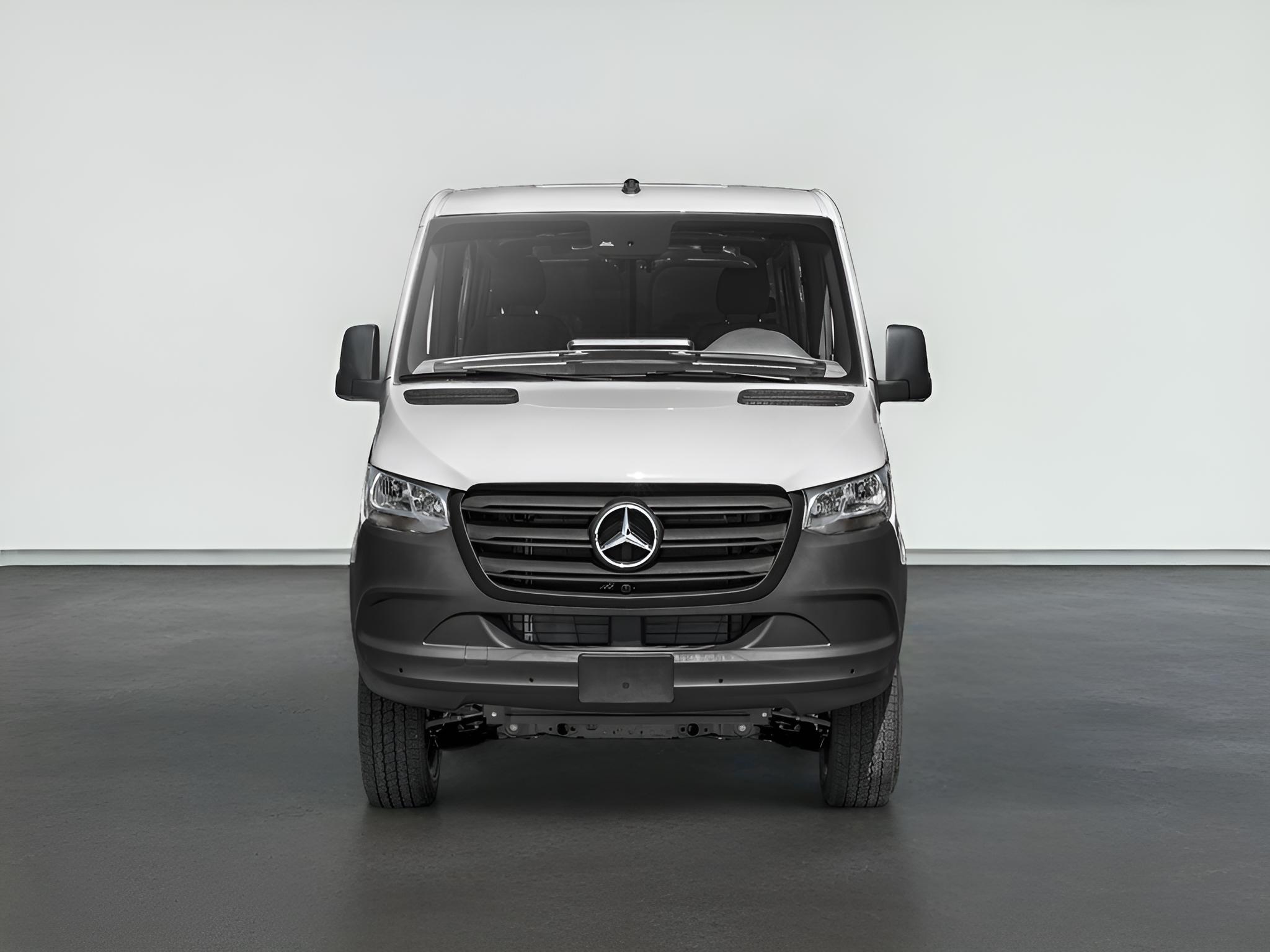 2026 Mercedes-Benz Sprinter Cargo Van Cargo 144 WB 4MATIC®