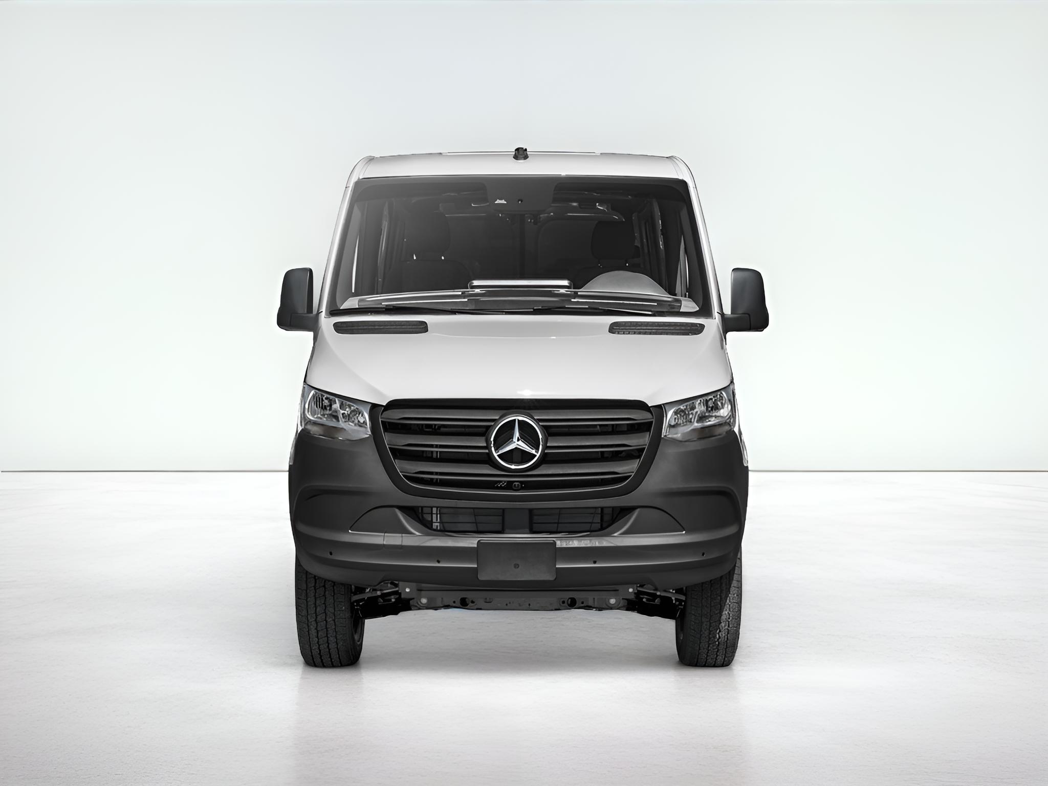 2025 Mercedes-Benz Sprinter Cargo Van Cargo 144 WB