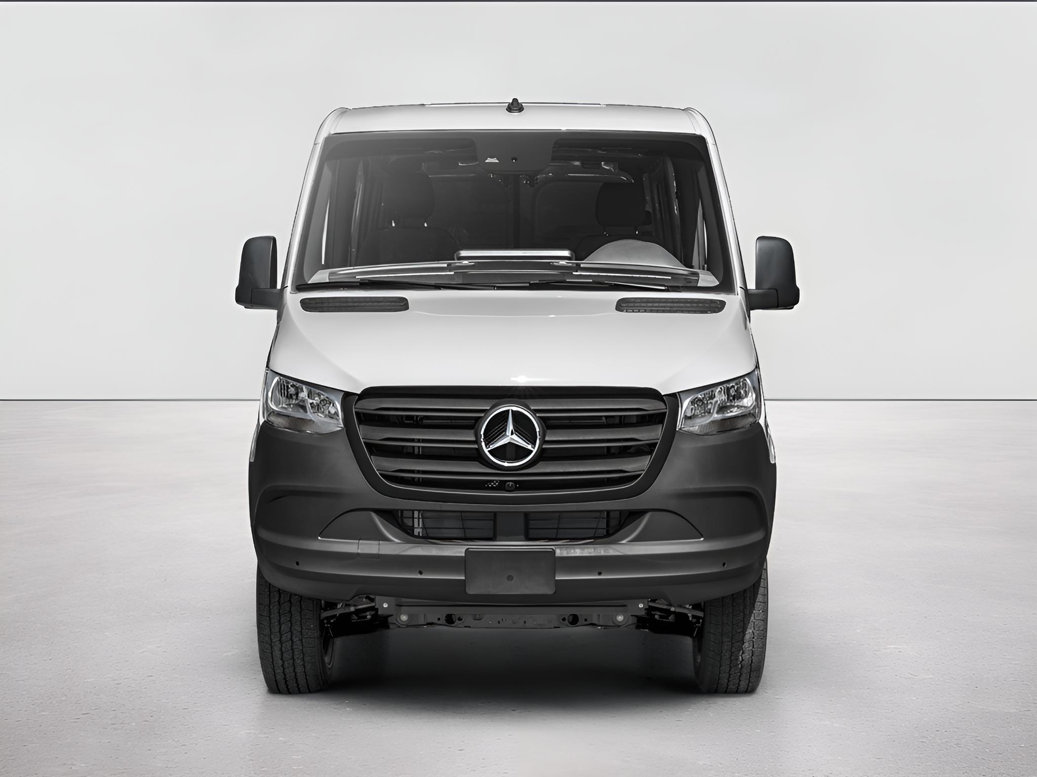 2025 Mercedes-Benz Sprinter Cargo Van Cargo 144 WB