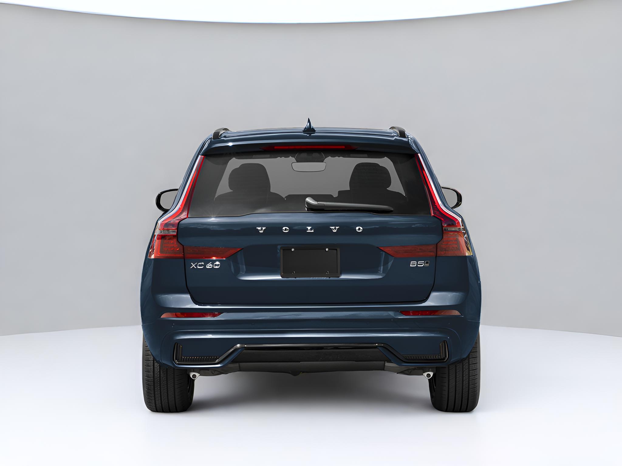 2026 Volvo XC60 B5 Plus