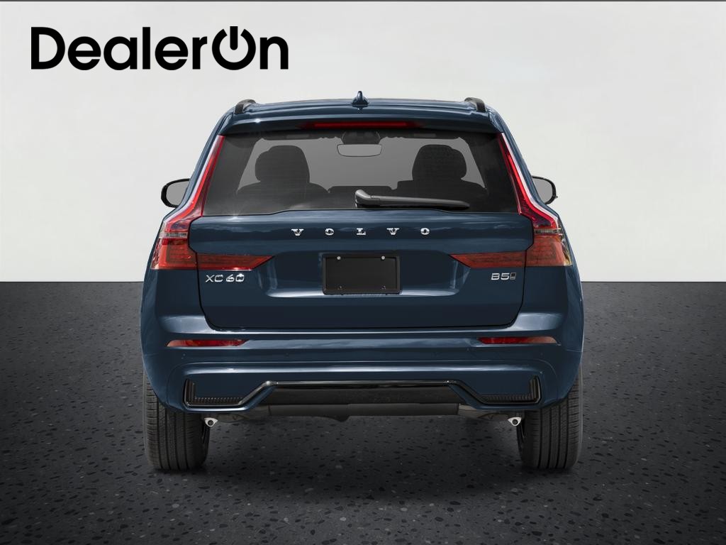 2026 Volvo XC60 B5 Plus