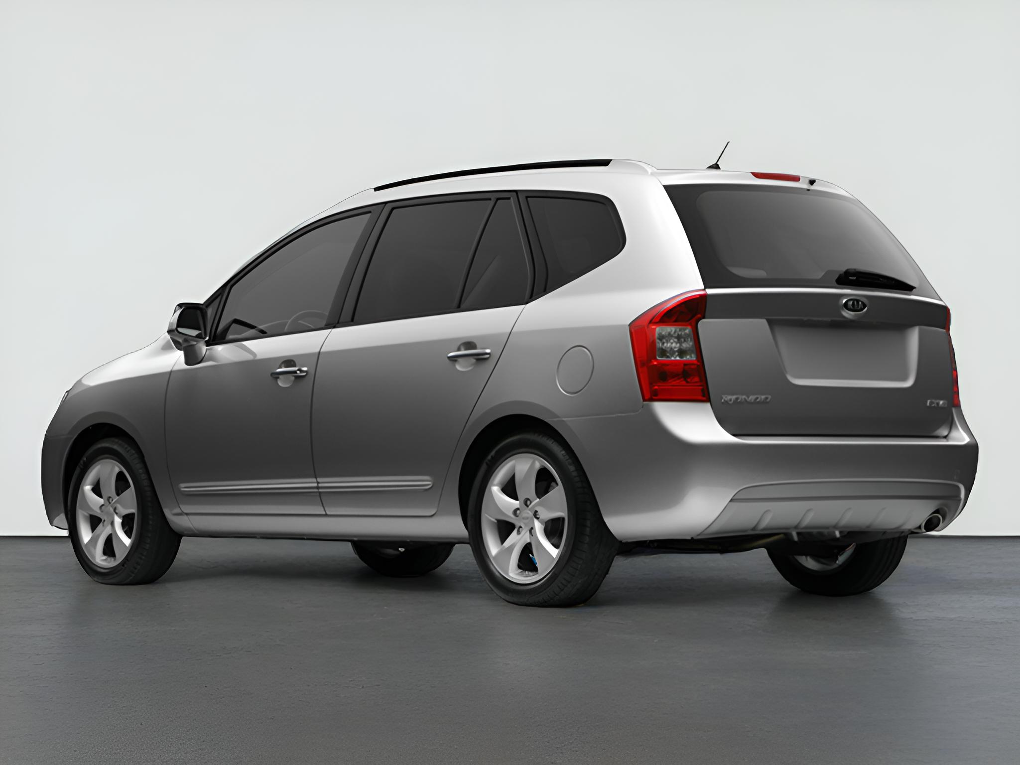2009 Kia Rondo LX