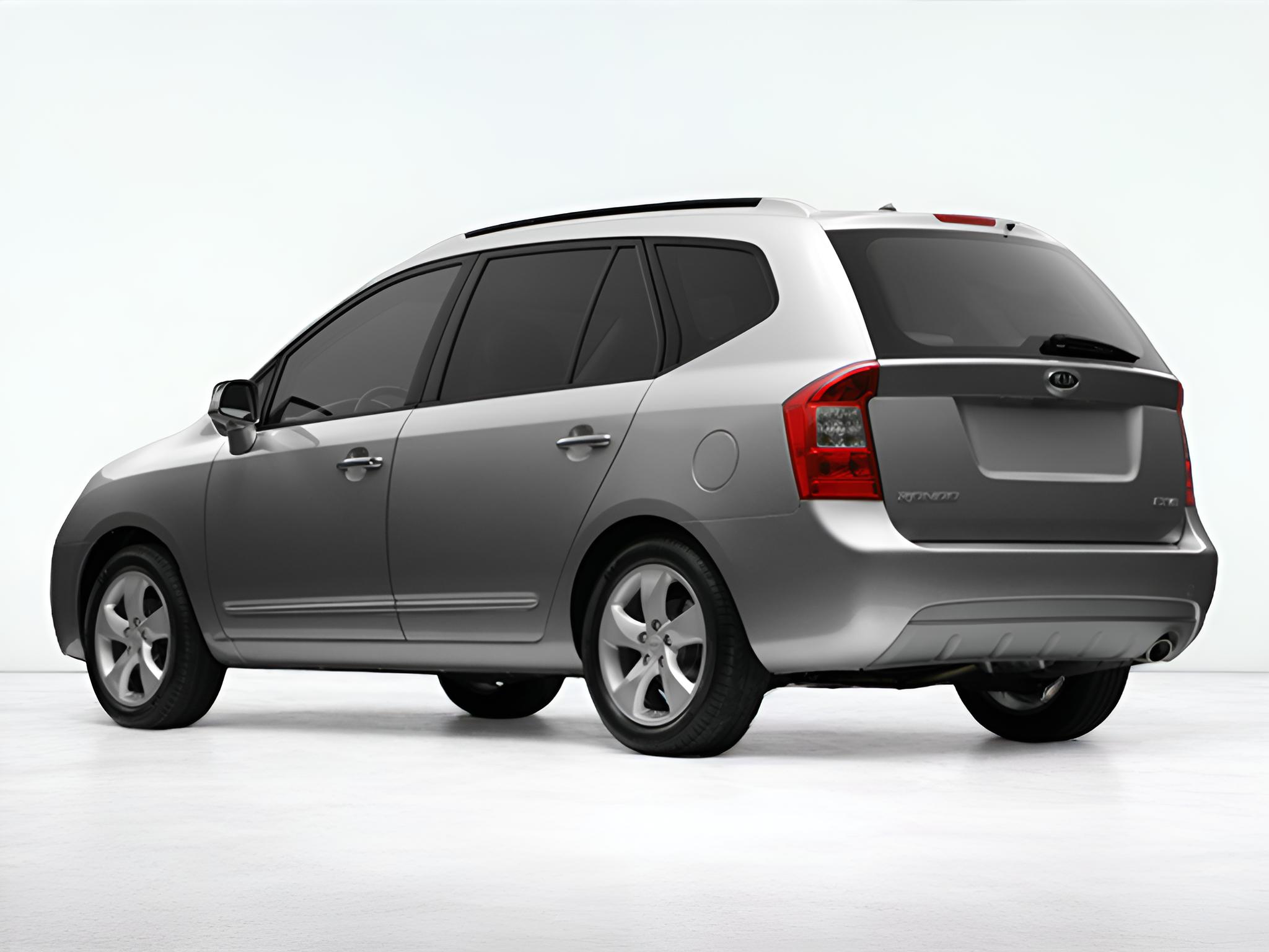 2009 Kia Rondo LX