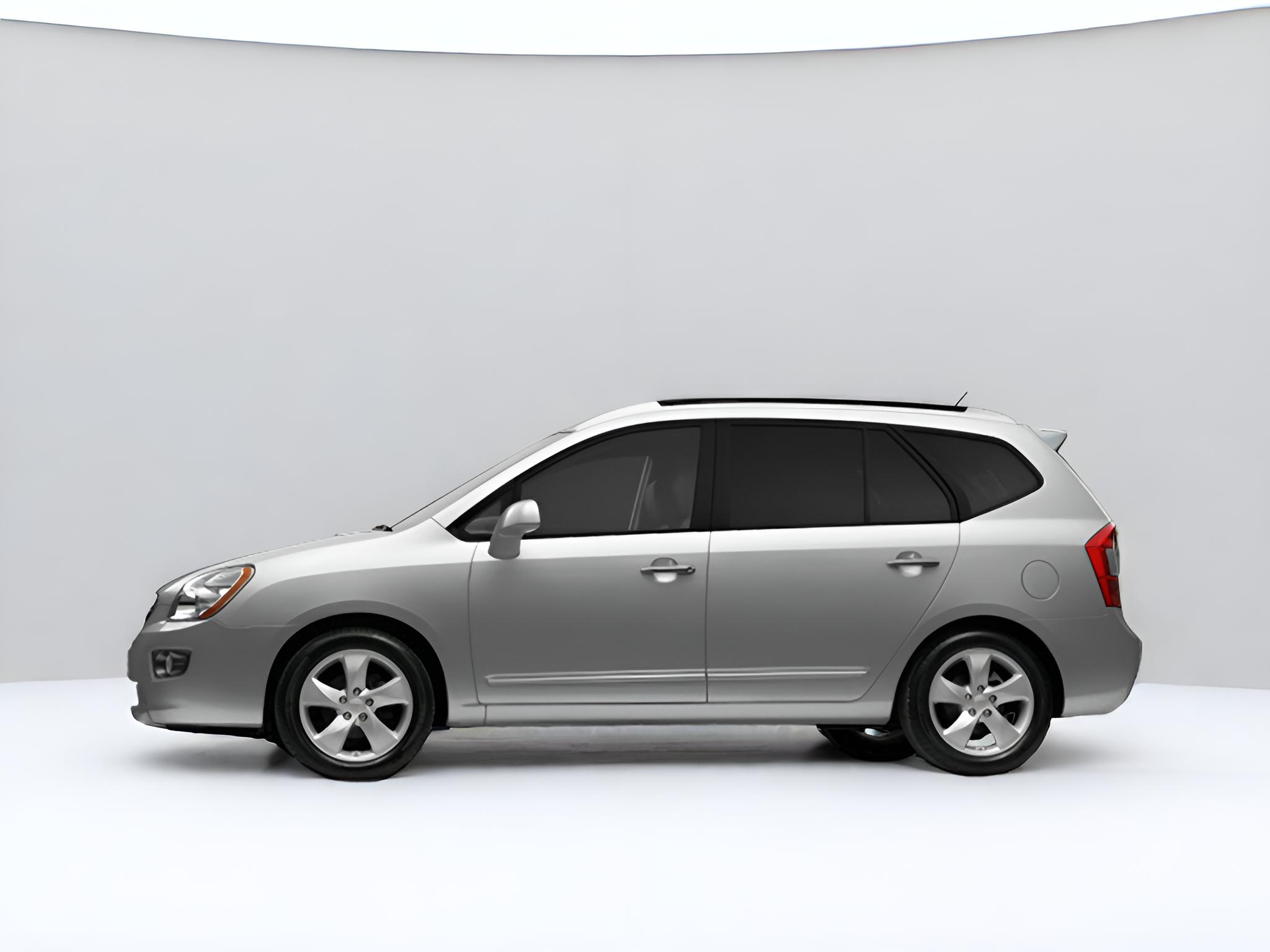 2009 Kia Rondo LX
