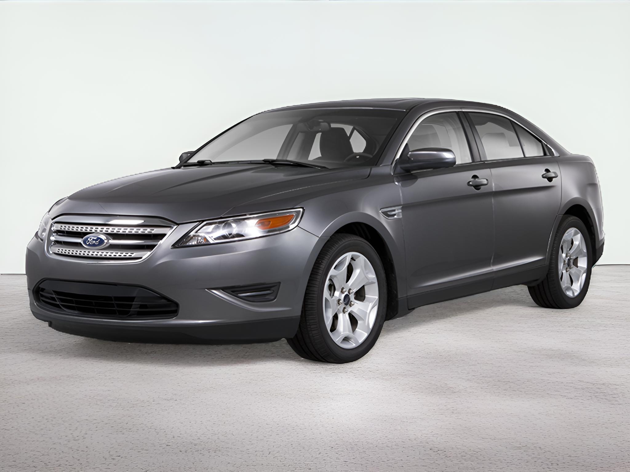 2010 Ford Taurus SEL