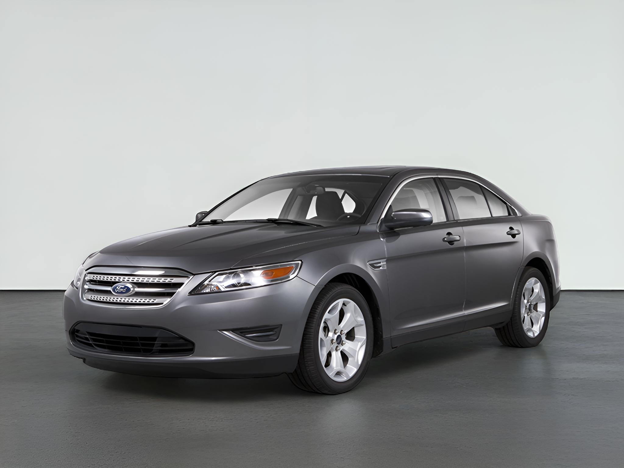 2010 Ford Taurus SEL