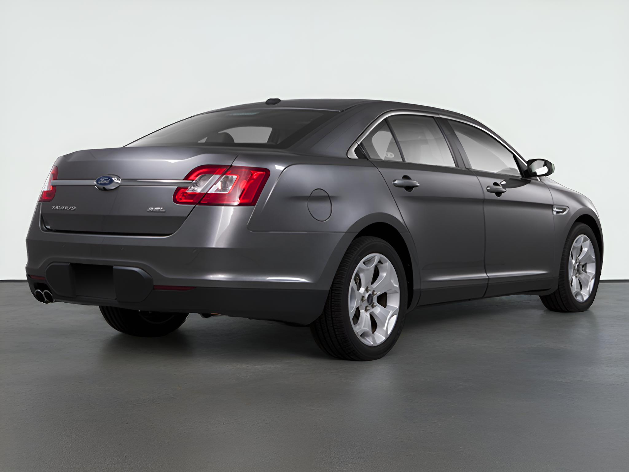 2010 Ford Taurus SEL